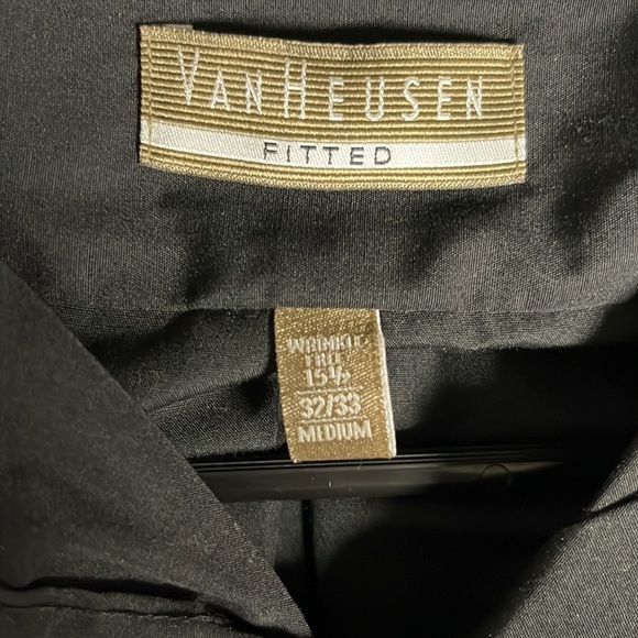 MEN’S Van Heusen dress shirt - Picture 4 of 4